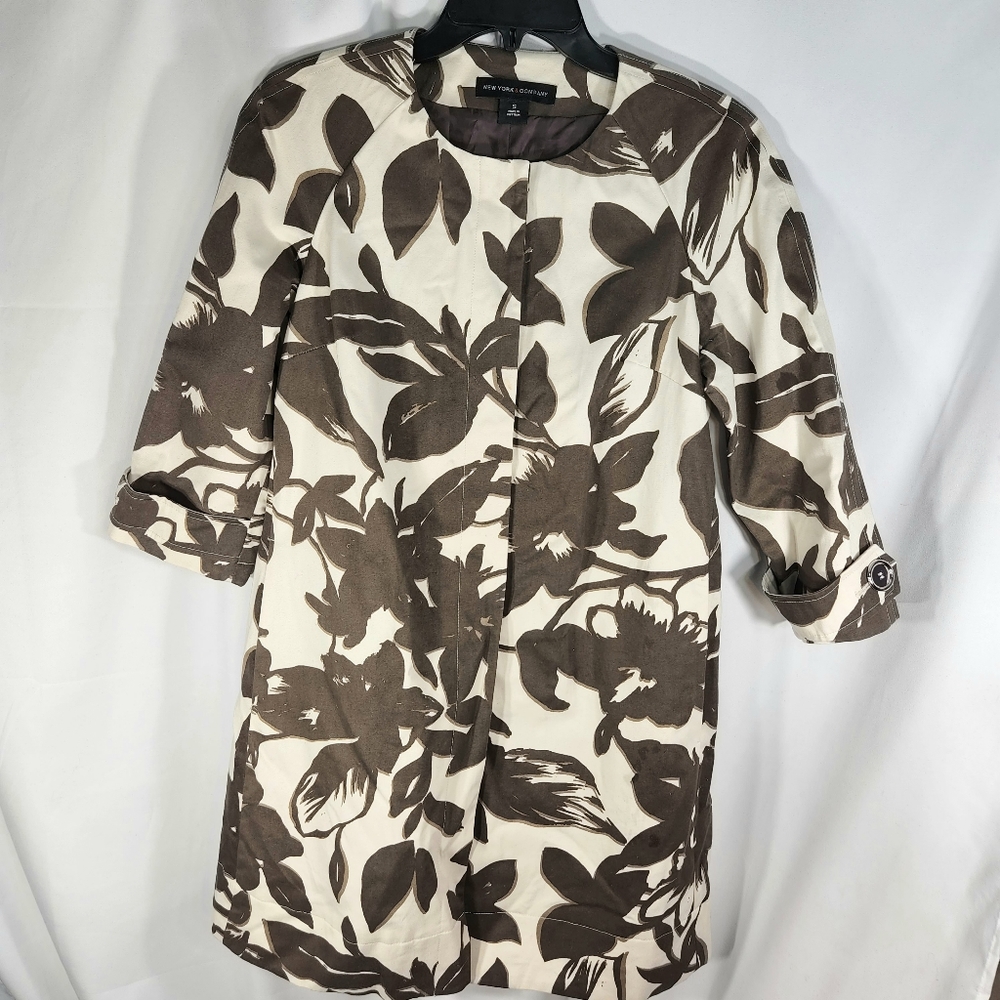 New York & Company White & Brown Floral Hidden Snap Front Jacket Size Small